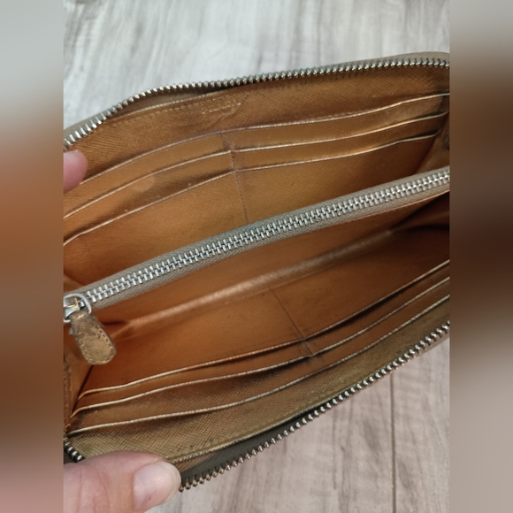 Prada Saffiano Zip Around Wallet Metallic Gold - MyDesignerly - Picture 11 of 13